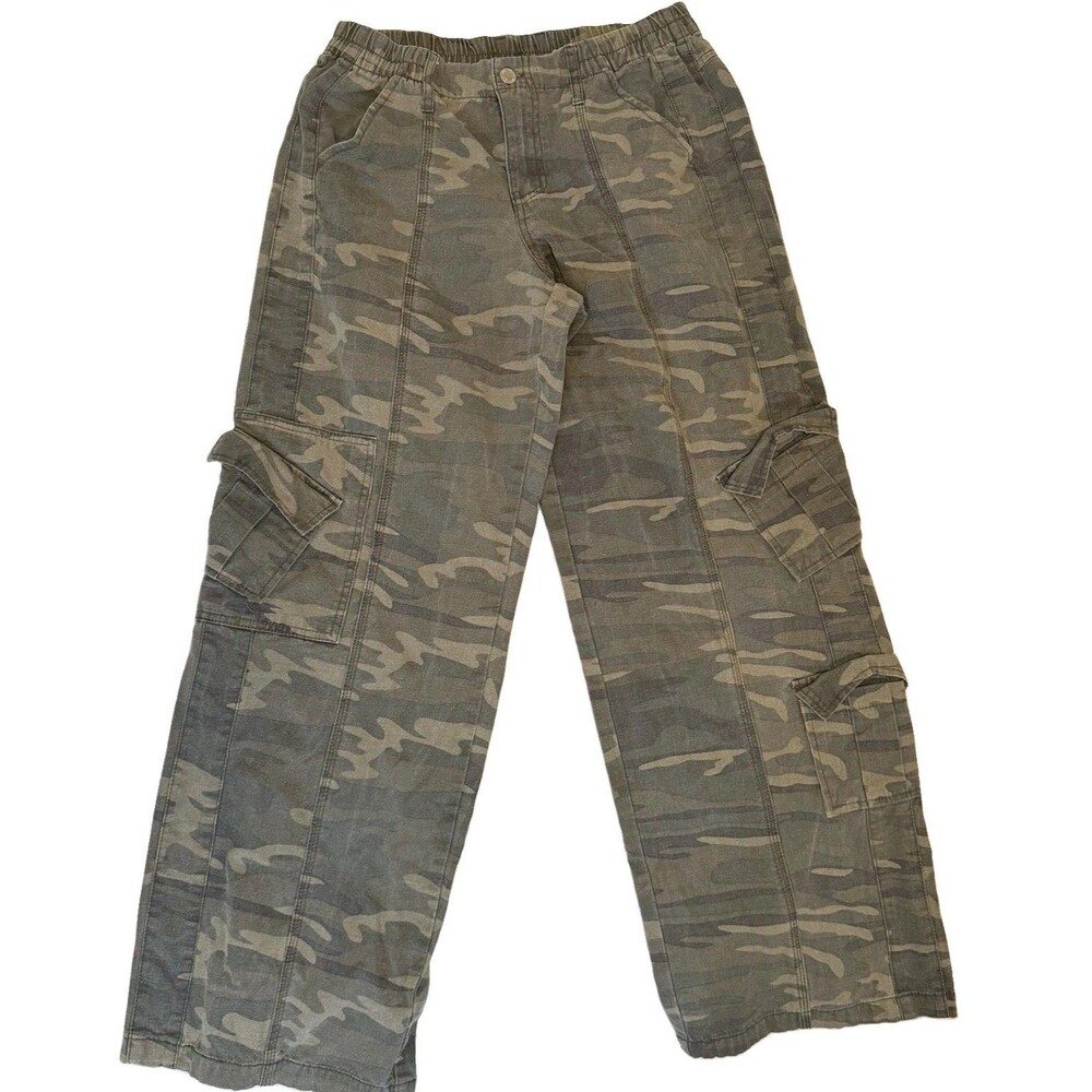 Los Angeles Sixty-Six Camo Cargo Pants Womens 7 Y2K Baggy Wide Leg Utility